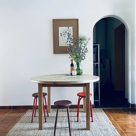 Breakfast Under A Tree - And * Tomar