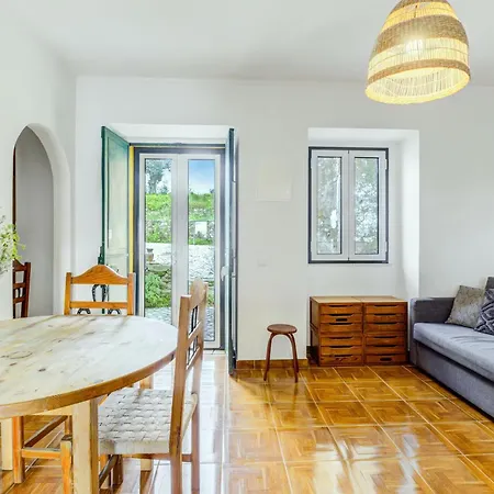 Breakfast Under A Tree - And Lejlighed