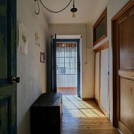 Breakfast Under A Tree - And Lejlighed