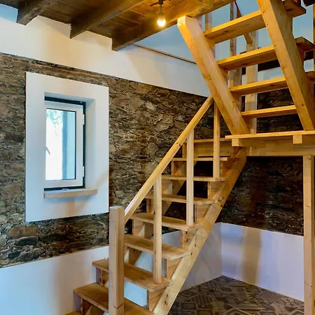 Breakfast Under A Tree - And Lejlighed Tomar