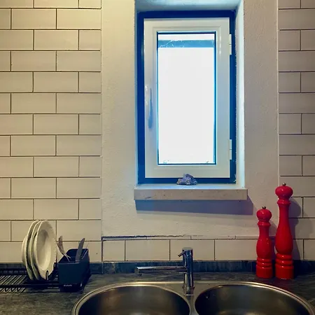 Lejlighed Breakfast Under A Tree - And *