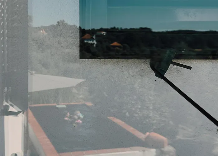 Διαμέρισμα Breakfast Under A Tree - And *