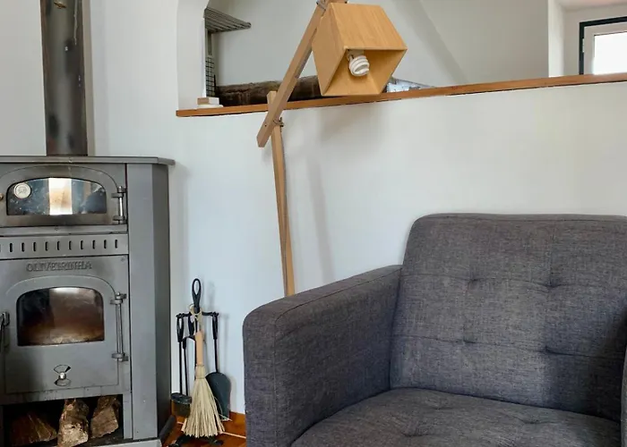 Breakfast Under A Tree - And Tomar