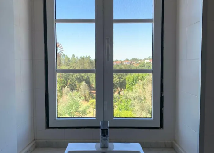 Breakfast Under A Tree - And Apartamento